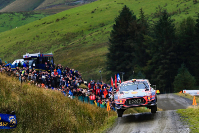 图集-2019WRC英国站赛况