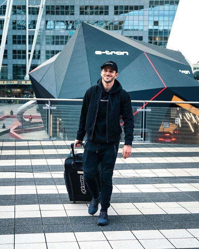 图集-德国型男阿伯特生活照