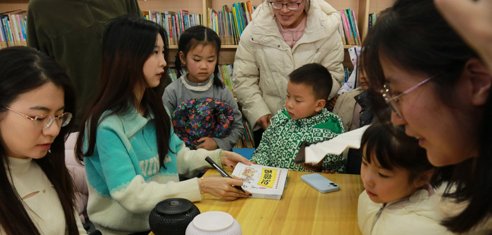 图集-梦之蓝杯女子名人战 陆敏全吴依铭走进宿豫少年宫