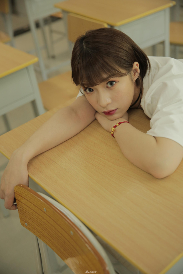 高清-韩丹x新浪大片来袭 百变风格花样玩转新浪总部