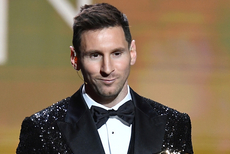 梅西荣膺2021年金球奖 生涯第七座奖杯