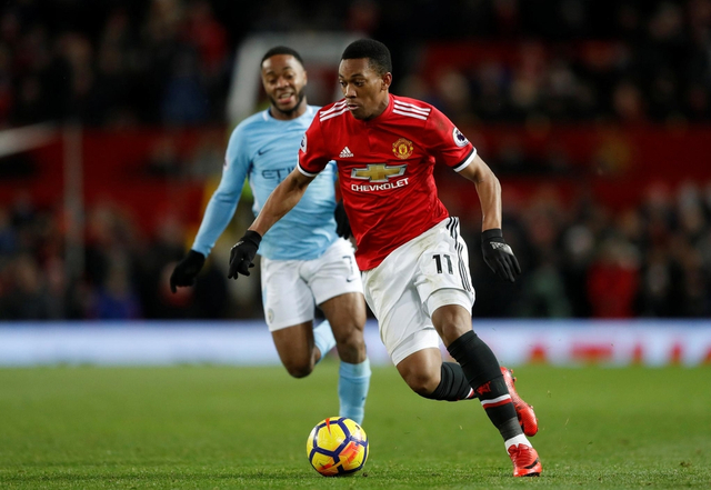 斯特林防守马夏尔