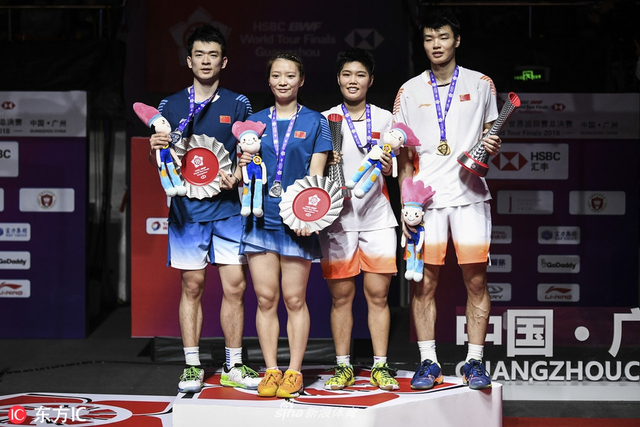 羽联总决赛混双颁奖仪式