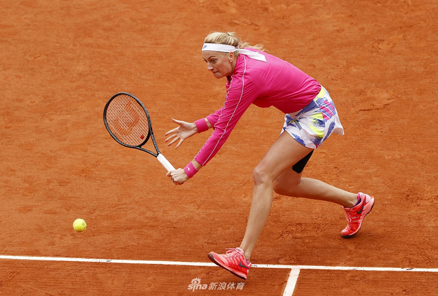 法网张帅0-2科娃无缘八强