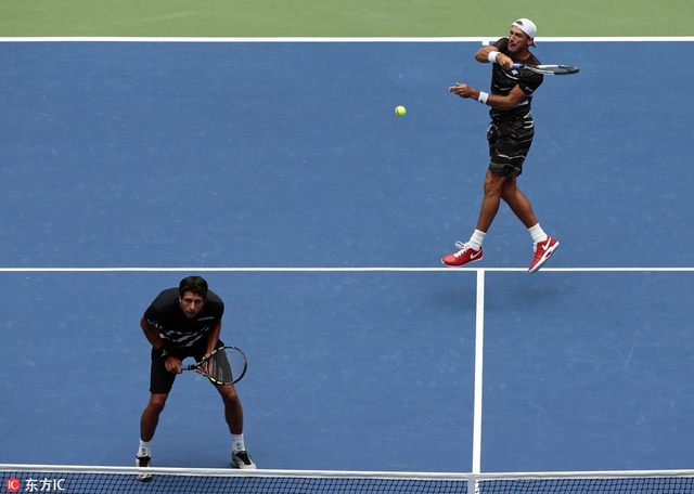 美网男双索克/布莱恩夺冠