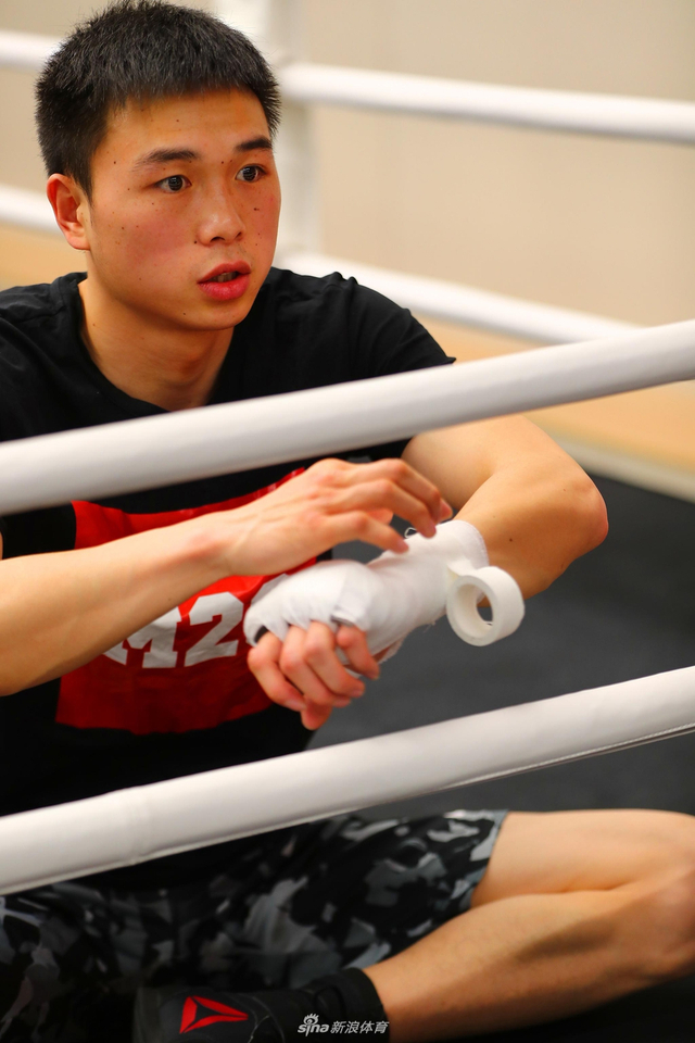 徐灿挑战拳击金腰带壮行会