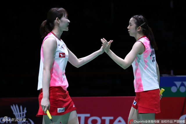 世锦赛女双松本／永原卫冕