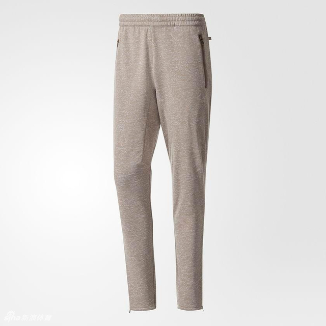 运动裤（69.95英镑）