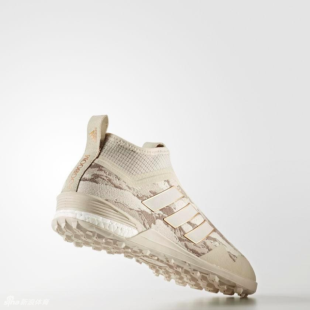 PP ACE 17 PLUS TRAINERS（159.95英镑）