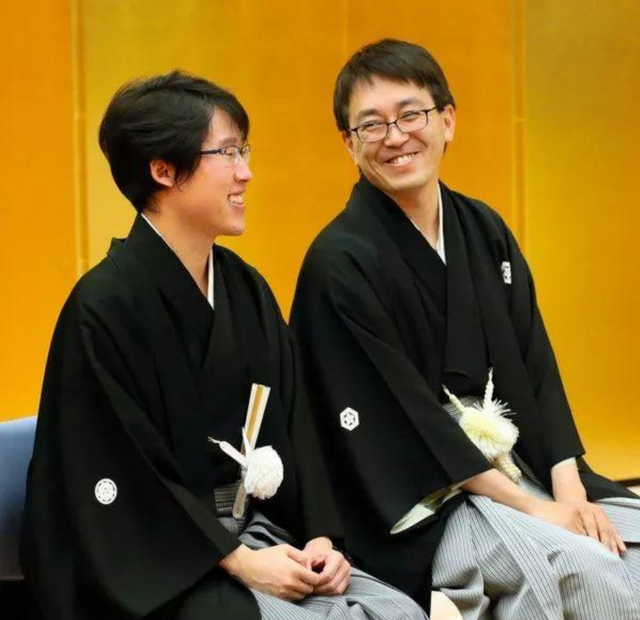 幻灯 日本首相为井山裕太羽生善治颁发国民荣誉奖 新浪图片