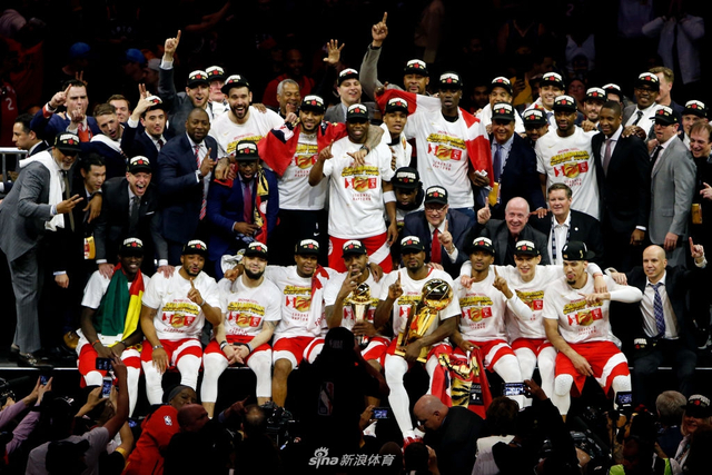 [NBA总决赛]猛龙总分4-2战胜勇士 夺得总冠军