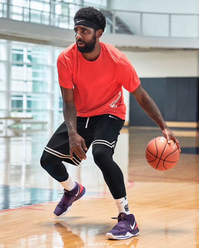 欧文拍摄最新广告写真 伤病不影响他耍帅_新浪图片