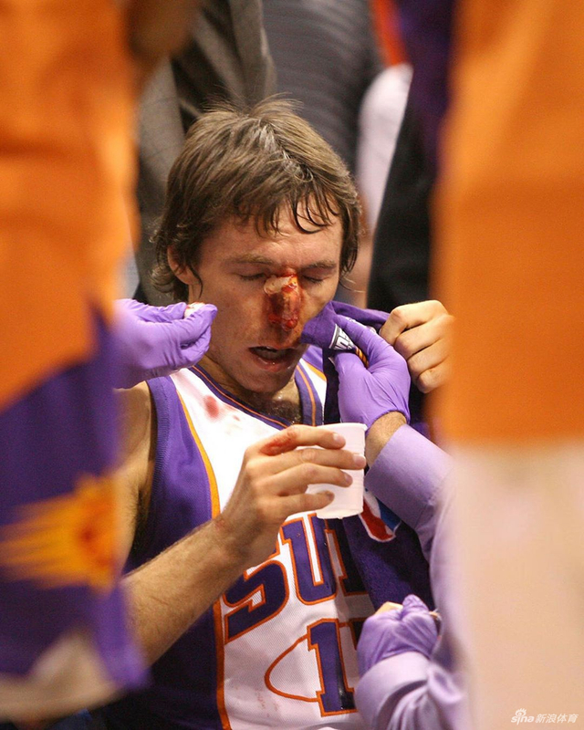 纳什老照片:96黄金一代成员 mvp 助攻王