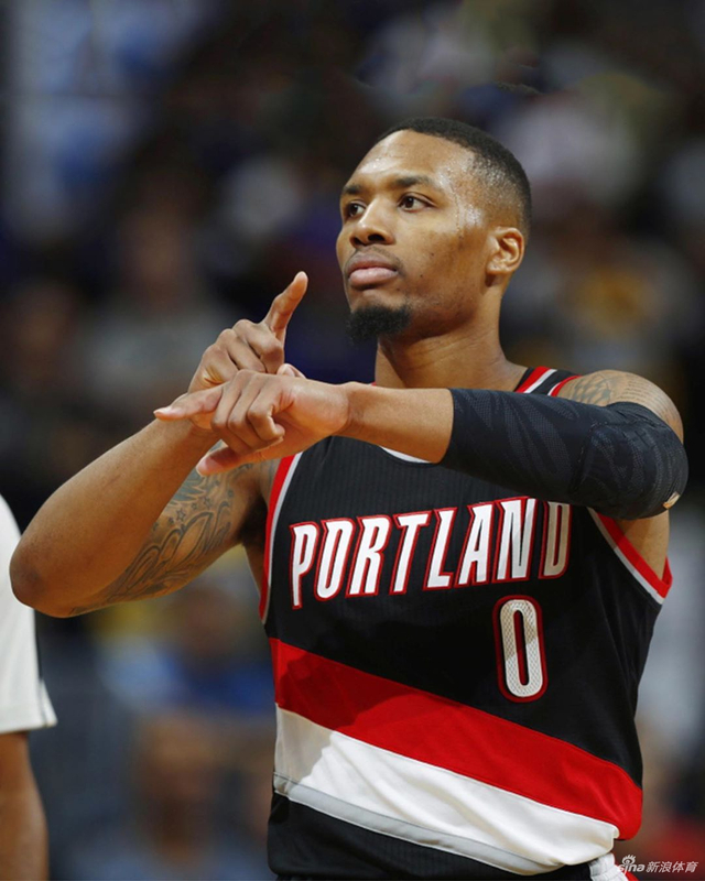 利拉德压哨绝杀老鹰