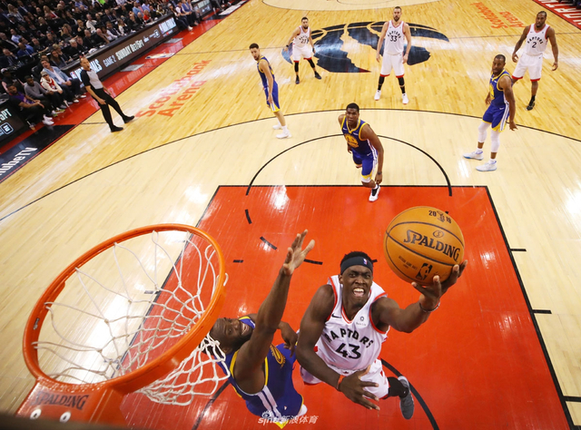 西亚卡姆总决赛砍下32分