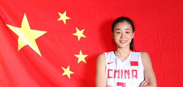 中国女篮名将赵爽微博宣布退役