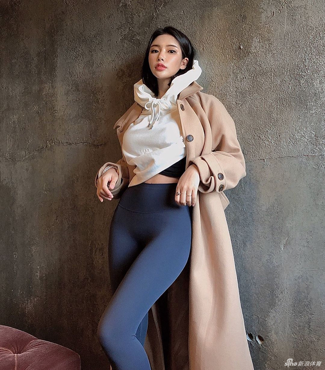 模特美女爱运动秀傲人长腿 这身材什么水平