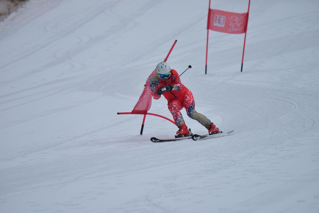 新浪杯高山滑雪公开赛山西采薇站集锦