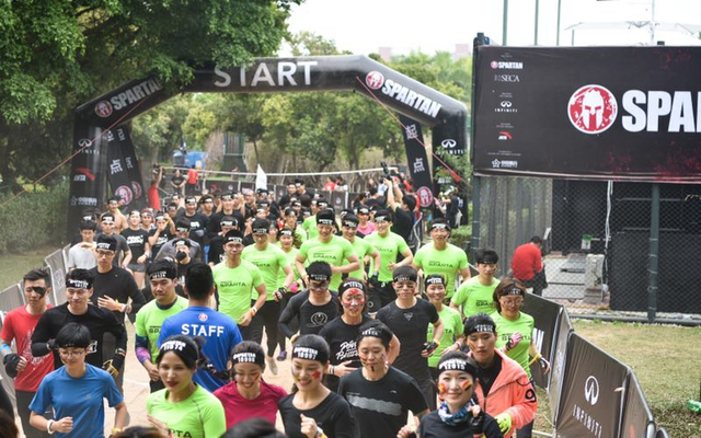 斯巴达勇士赛深圳站精彩集锦 5000人参赛