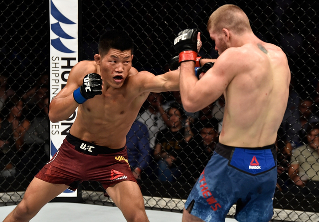 李景亮对决马修斯精彩集锦 