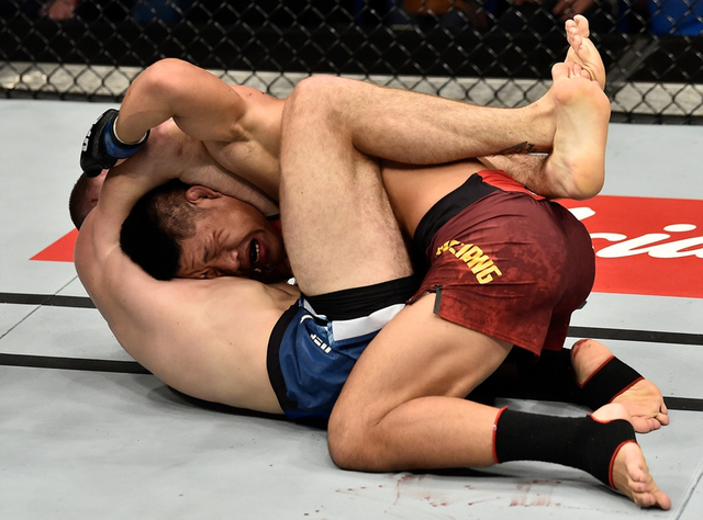 李景亮对决马修斯精彩集锦 