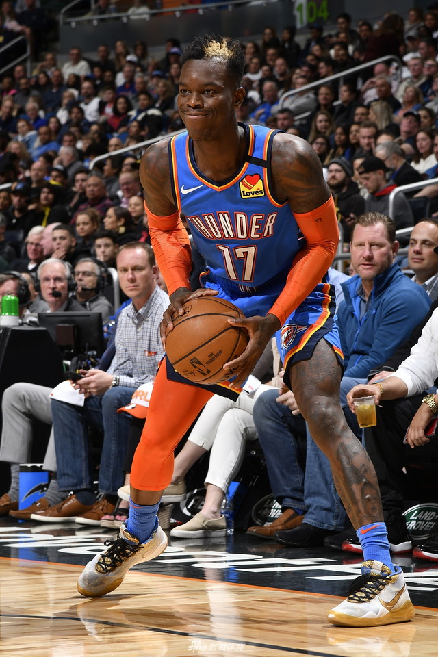 NBA常规赛精彩瞬间全记录 一场不容错过的篮球盛宴全面回放