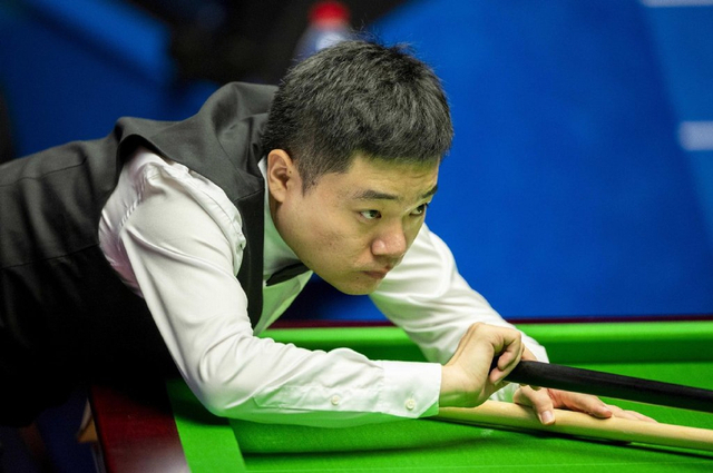世锦赛丁俊晖5-4领先马克-金