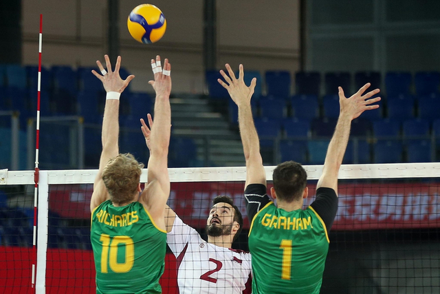 男排奥运资格赛澳大利亚0-3卡塔尔