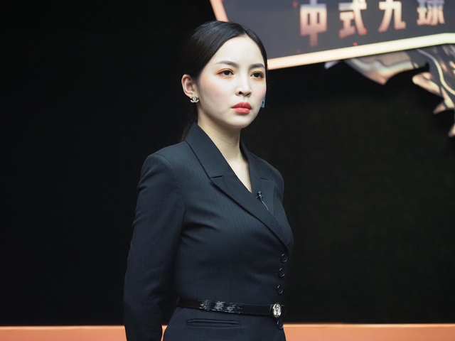 “最美台球裁判”王钟瑶爆红
