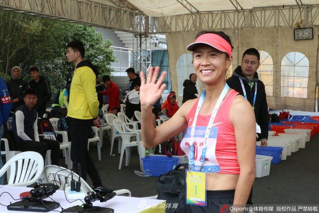 奥运冠军刘虹破50公里世界纪录