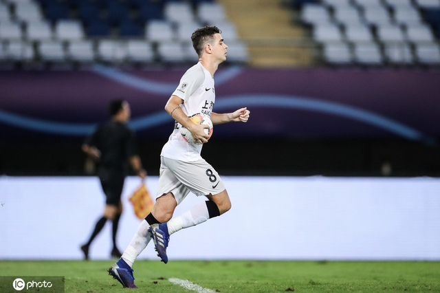 奥斯卡扳回一球