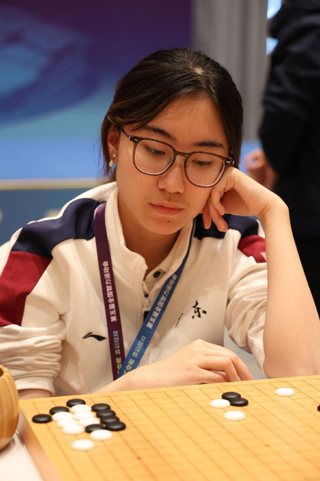 图集-第五届全国智力运动会围棋团体第4日比赛现场_新浪图片