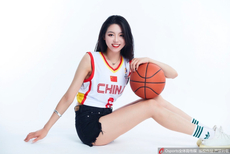 篮球宝贝纯情写真 助力中国男篮重整旗鼓