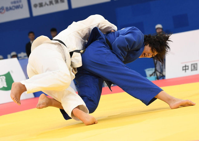 军运会柔道78公斤以上级王彦夺冠_新浪图片