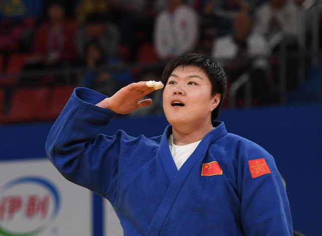军运会柔道78公斤以上级王彦夺冠_新浪图片
