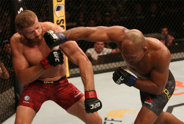 ufc格斗视频集锦高清 w640slw.jpg