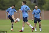 阿根廷男足集结备战友谊赛 梅西率队训练