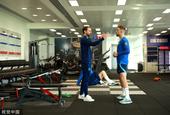 英格兰队健身房训练备战欧预赛
