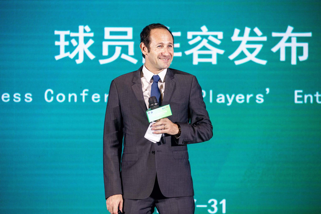 郑州网球公开赛联合赛事总监莫根o梅纳汉先生介绍赛事情况