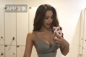 模特小姐姐健身美照