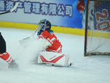 视频录播-新浪杯总决赛 北京冰峰冰球vs浩泰烈火麒麟