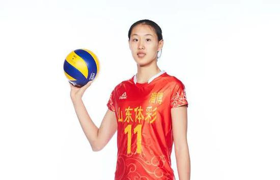 19岁的杨涵玉