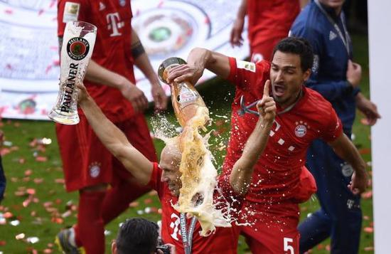 为何“罗贝里”是边路狂魔代名词