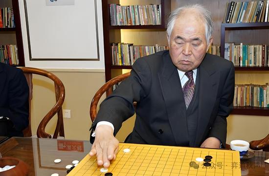 堂堂正正的好意思学棋士