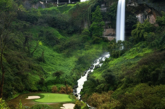 第16洞（197码，3杆洞）