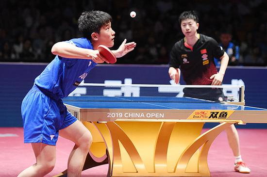 马龙Vs张本智和 视觉中国 图