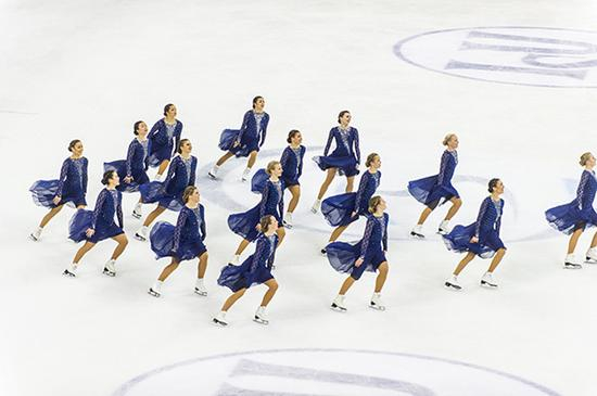 “上海超级杯”短道速滑及花样滑冰队列滑大奖赛开幕式。东方IC 资料