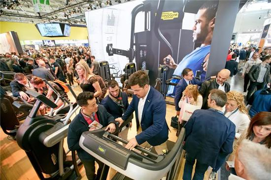 ▲人满为患的TechnoGym展区