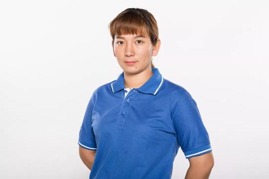 深足基地洗衣工人彩霞。