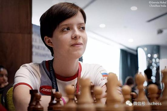 （女子组冠军：马尔采夫斯卡娅）